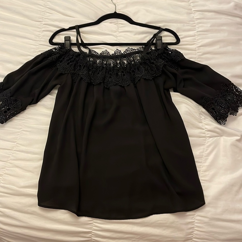 🐣🐣 10/$65 I ACCEPT OFFERS  🛍🥰🙂